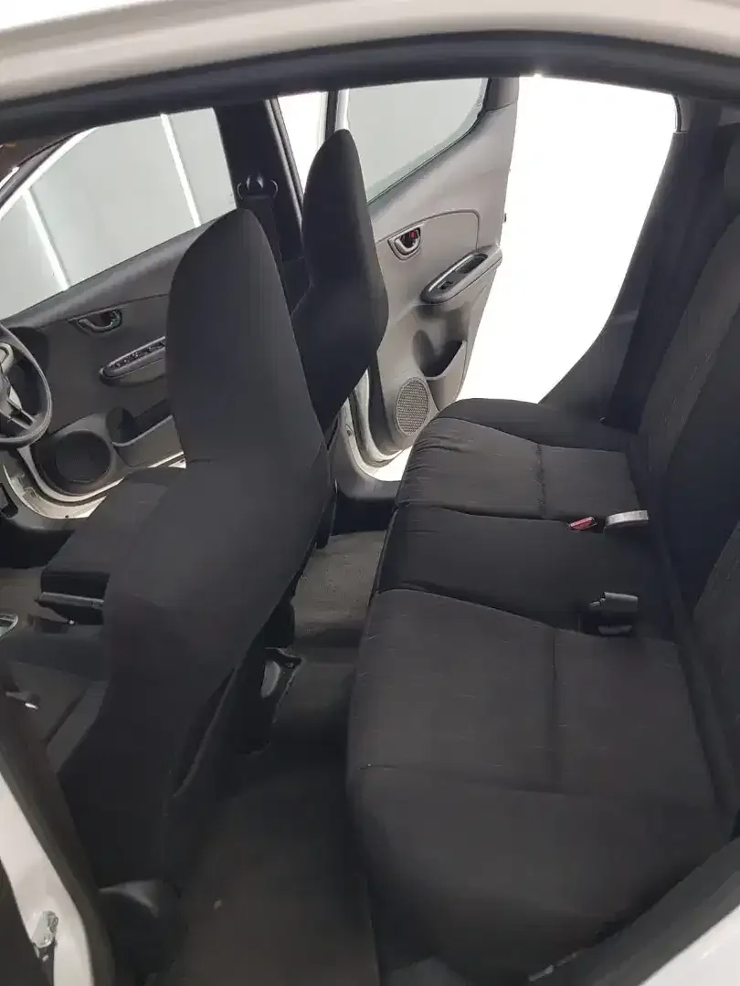 Honda Brio E 2023 Low KM Asli - Image 6 of 7
