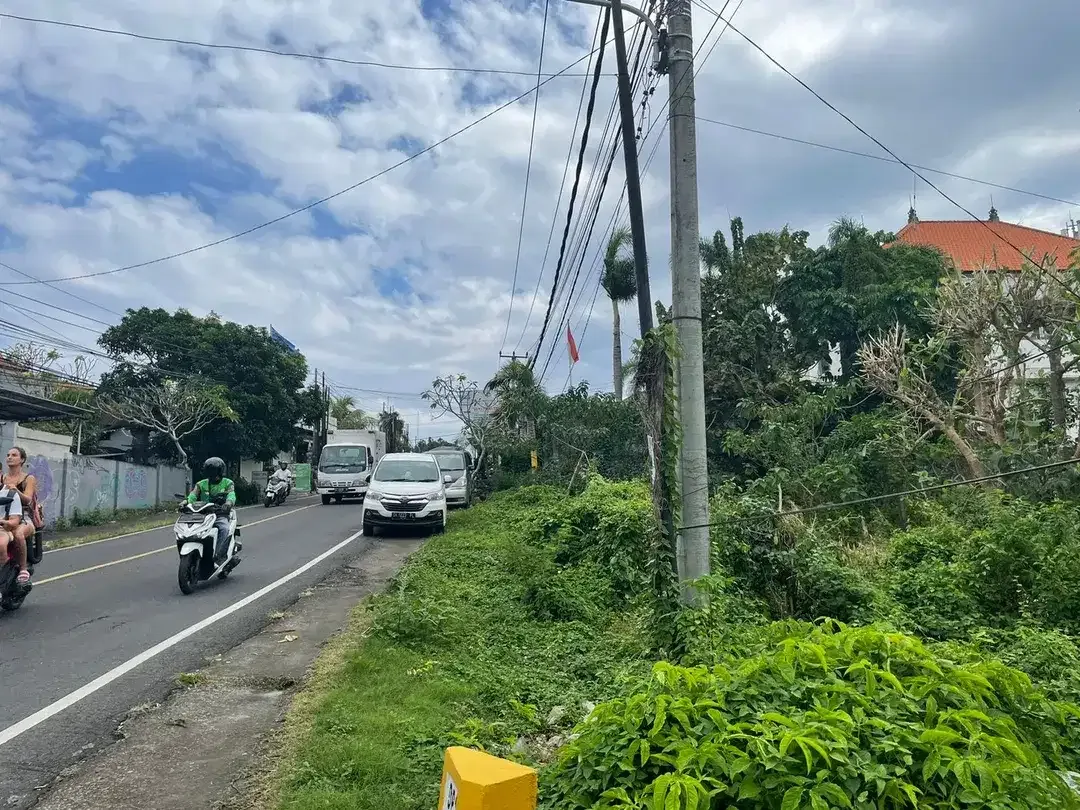 Strategic land on the main road uluwatu Bukit - Image 6 of 6