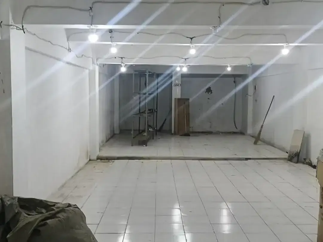 RUKO 4 LANTAI STRATEGIS LOKASI RAMAI DISEWAKAN, DI DENPASAR BARAT - Image 5 of 7