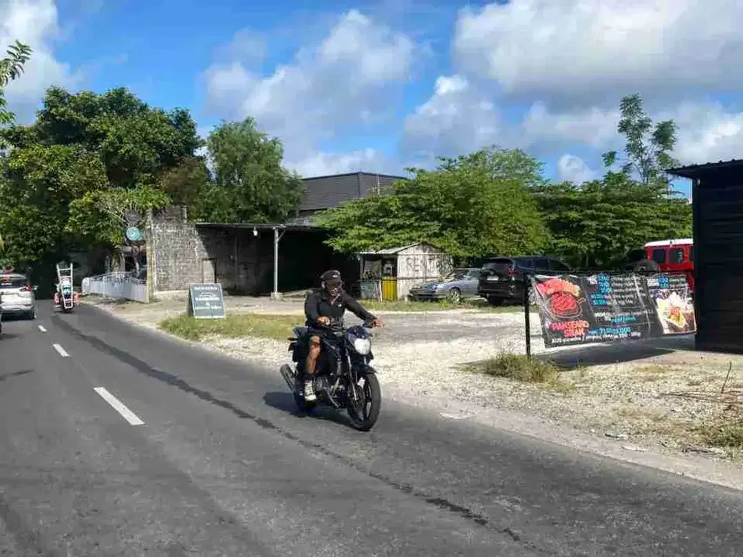 DIJUAL TANAH LUAS DI UNGASAN KUTA SELATAN - Image 4 of 6