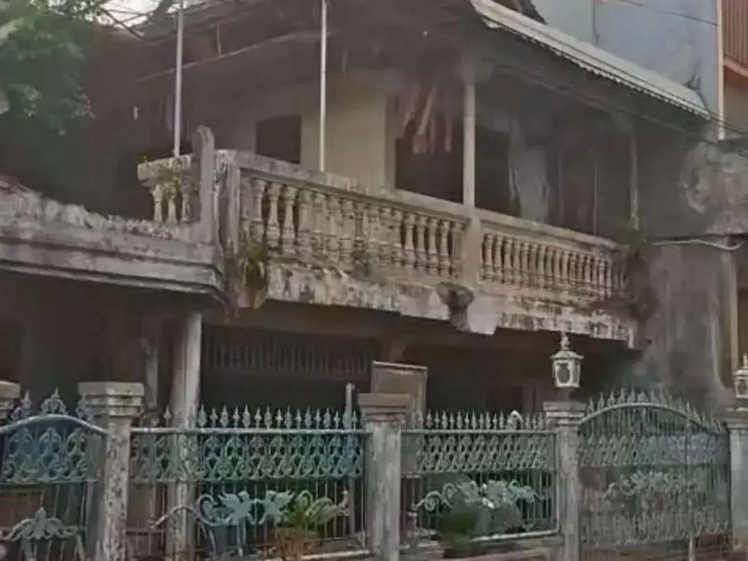 DIJUAL TANAH + BANGUNAN RUMAH TUA – DENPASAR UTARA - Image 2 of 5