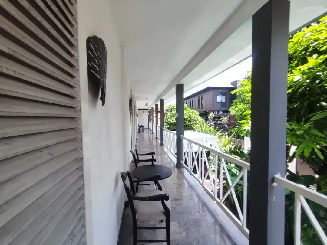 Dijual Hotel 3 Lantai Dengan Resto Di Petitenget Badung Bali - Image 3 of 7