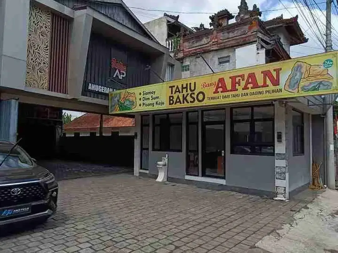 Tempat Usaha Strategis View Tebing di Cokroaminoto Denpasar - Image 1 of 10