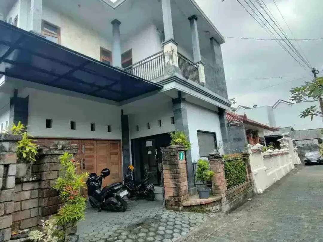 DIJUAL RUMAH DI DENPASAR UTARA BALI - Image 1 of 10