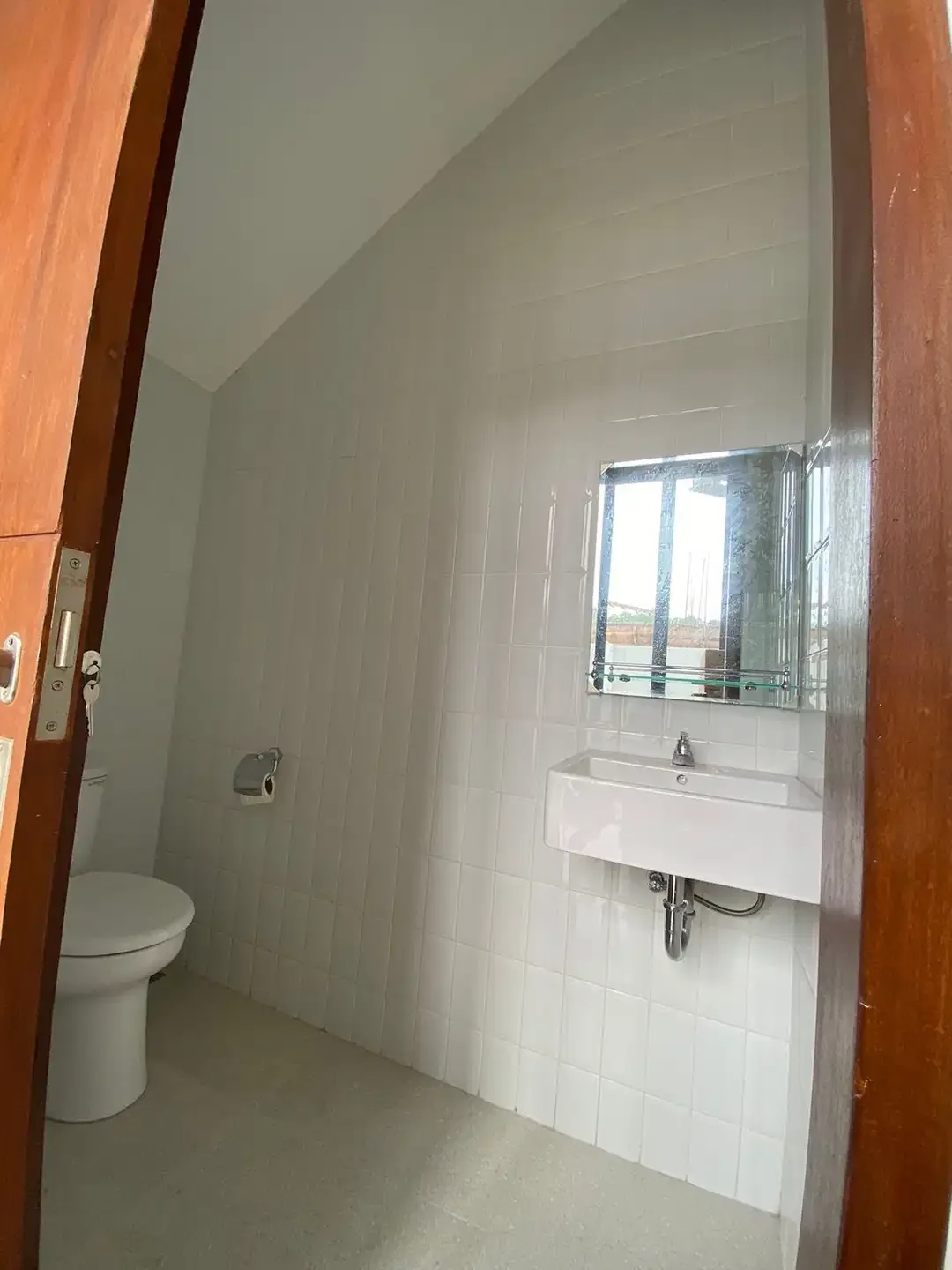 FOR RENT VILLA FURNISHED READY UNIT SIAP HUNI 2BR KAWASAN NUSA DUA - Image 2 of 10