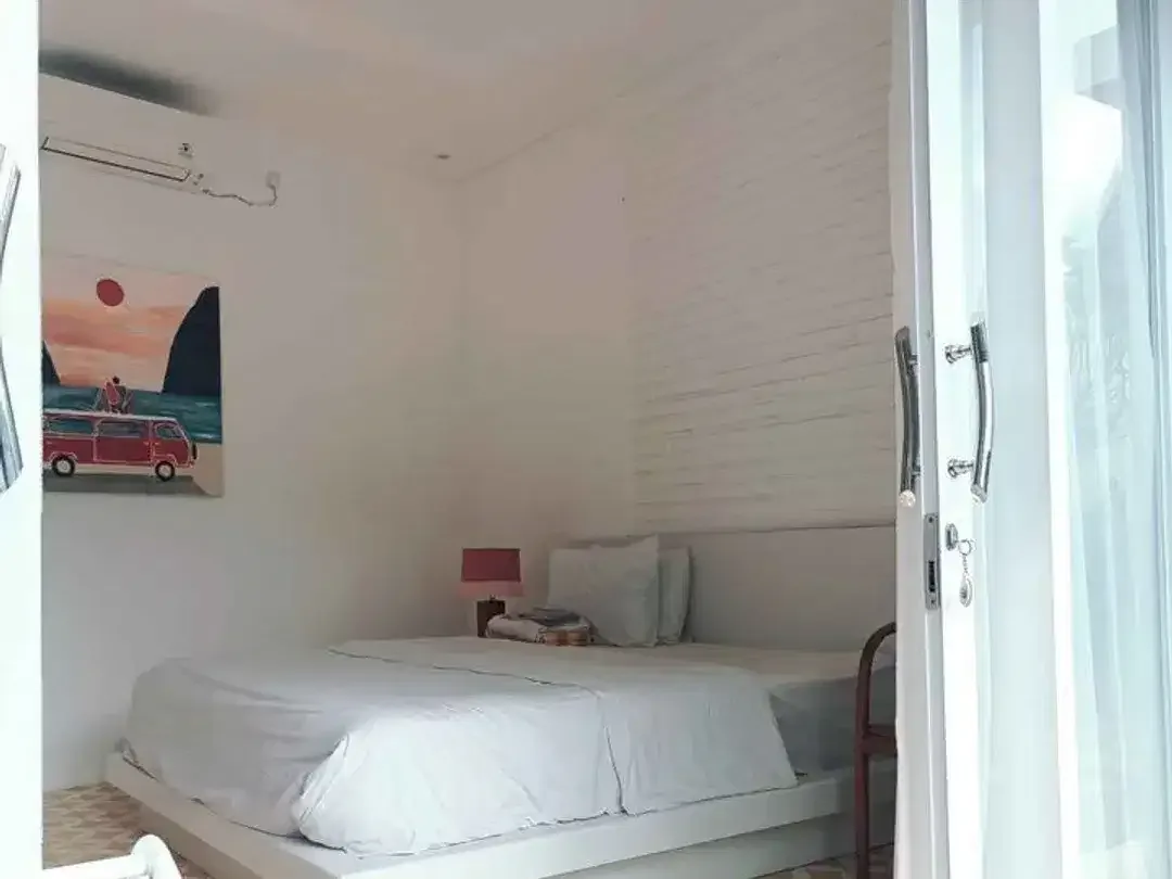 Villa sewa 1 lantai di Pecatu | akses jalan lebar | dekat Pantai Dreamland - Image 9 of 10