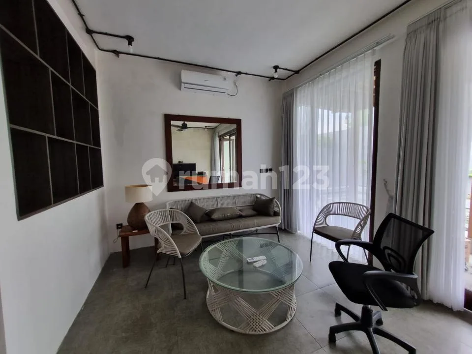 Beautiful Luxury 3 Bedroom Villa In Jl. Petitenget Kerobokan Ideal For Family Living - Image 2 of 4