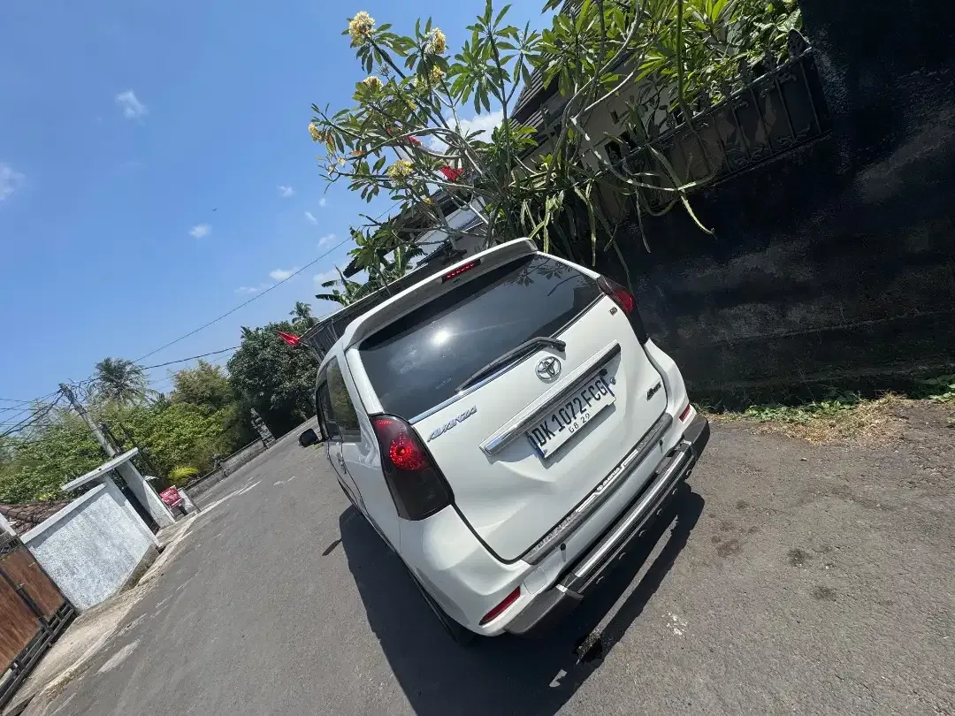 Dijual Cepat Toyota Avanza G Matic Tahun 2013 - Image 3 of 6