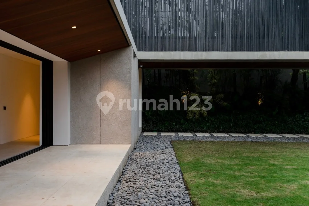 Luxury Villa Green Belt View - Pererenan 6Bedrooms 1960M2 - Image 4 of 4
