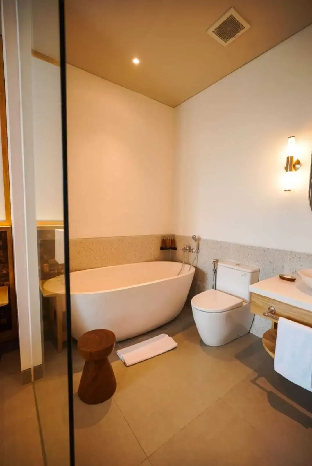 for sale 2nd floor villa canggu - Image 4 of 10