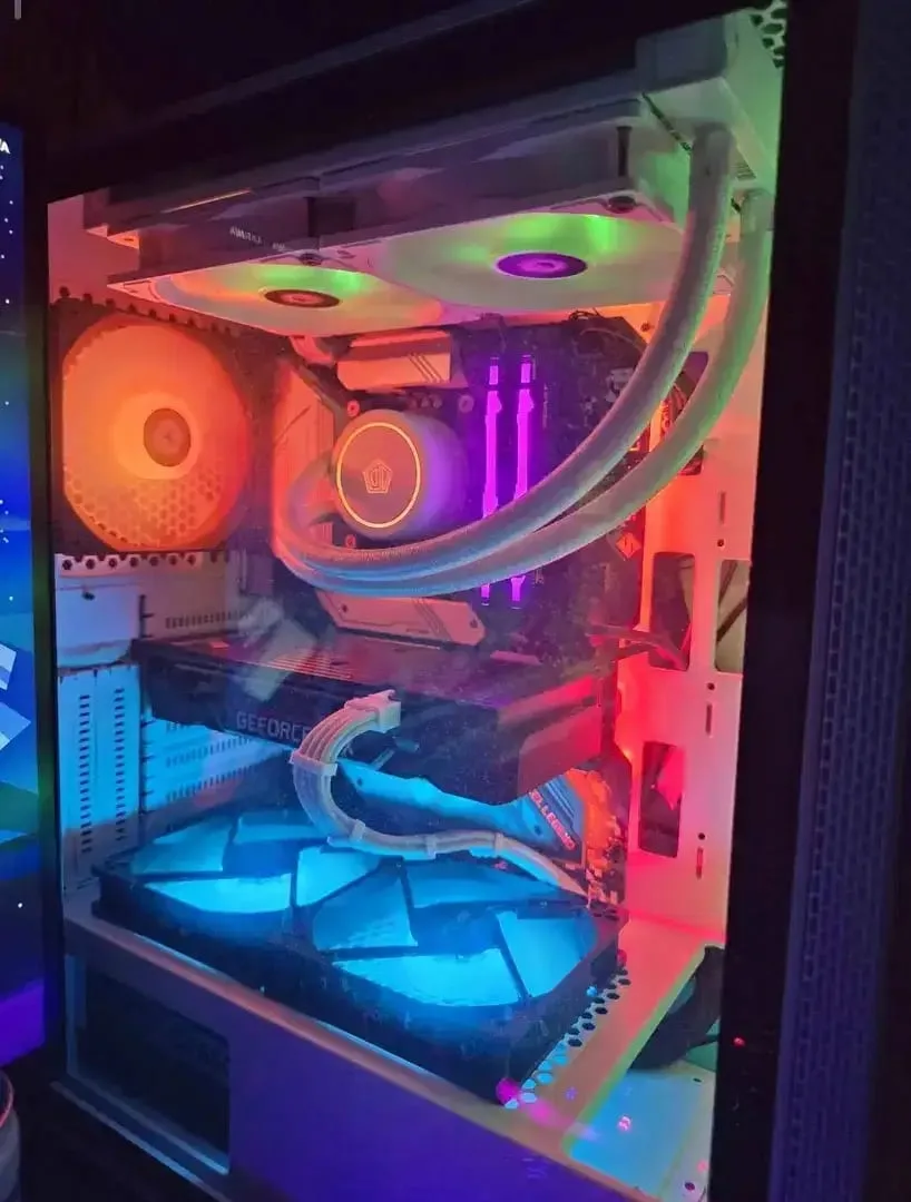 PC Gaming & Editing i5 10400F | RTX 2060 Super 8GB | 16GB | NVMe 512GB - Image 2 of 10
