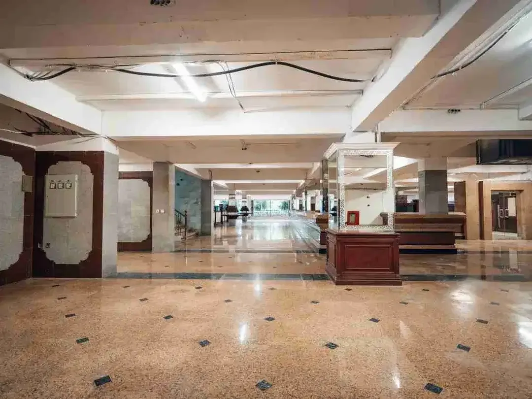 Jual GEDUNG ex KANTOR 79,47 ARE di jln RAYA WR SUPRATMAN Denpasar Bali - Image 10 of 10