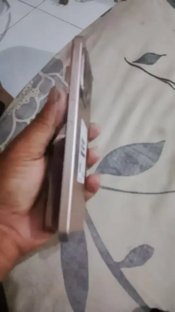 Xiaomi 15T 12/256GB Fullset Mulus BH 95% Normal No Minus - Image 3 of 5