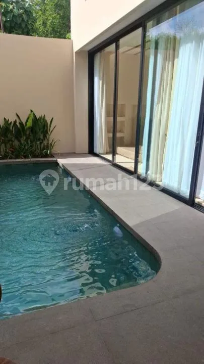 Miliki Villa Modern di Lokasi Premium! Pilihan Freehold atau Leasehold 50 Tahun - Image 4 of 4