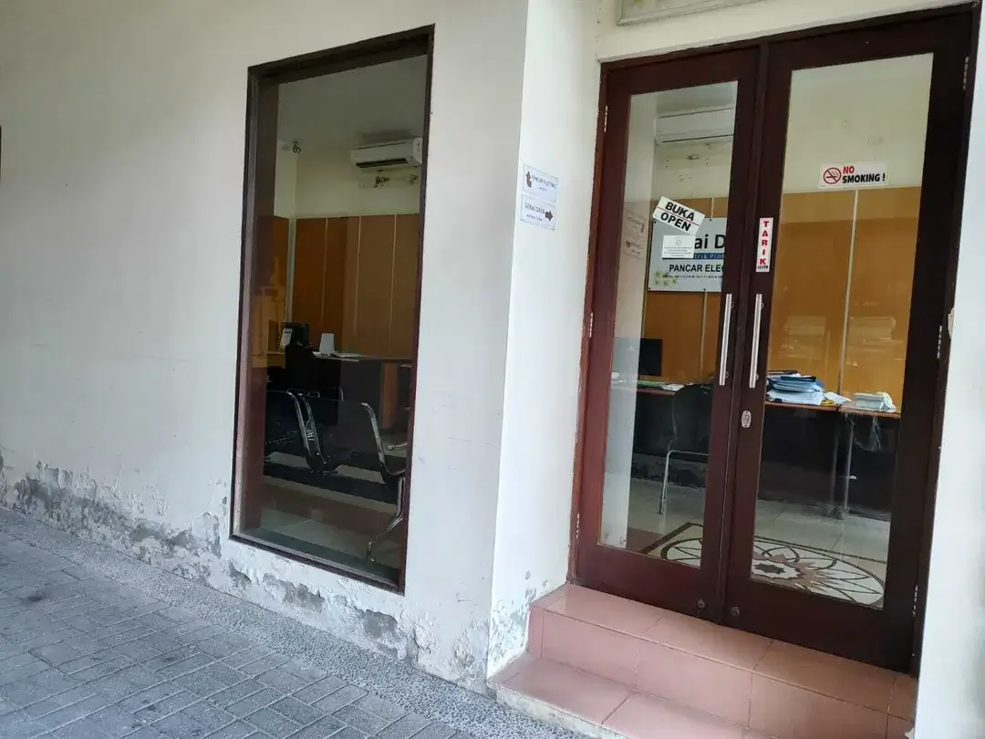 Dijual Gedung dan Kantor jln Cok Agung Tresna Renon Denpasar - Image 10 of 10