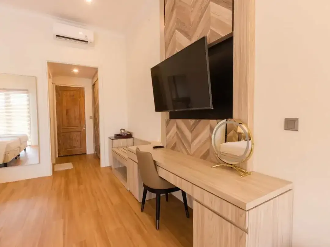 For Rent Luxury 5 Bedroom Villa With Golf Course View - Pecatu - Image 7 of 10