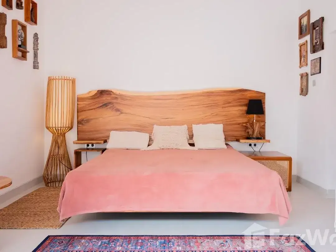 2 Bedrooms living museum villa for sale leasehold in Bali - Image 2 of 9