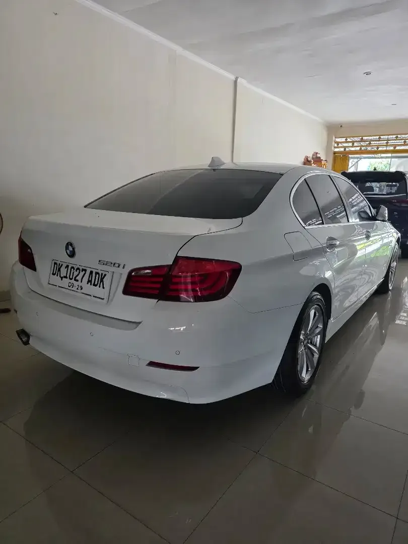 Bmw 520i 2012 Putih Automatic Sunroof - Image 4 of 7