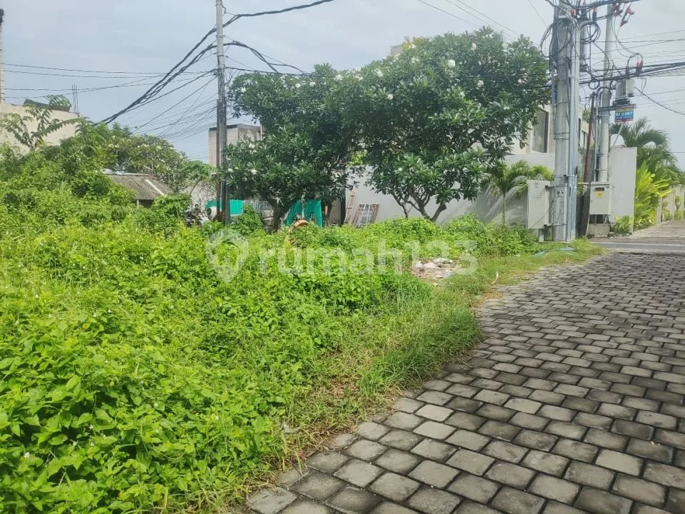 Tanah Posisi Hook di Pinggir Jalan Utama Pererenan Cocok Dibangun Tempat Usaha - Image 2 of 4