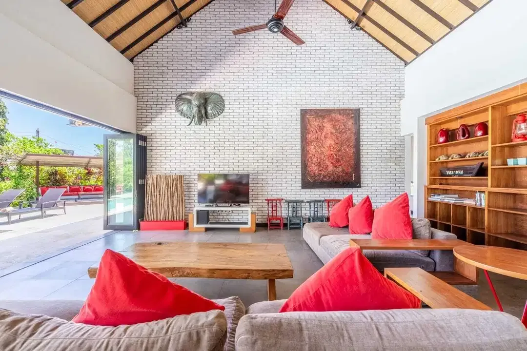 Luxury 4-Bedroom Leasehold Villa in Ungasan - Image 4 of 10