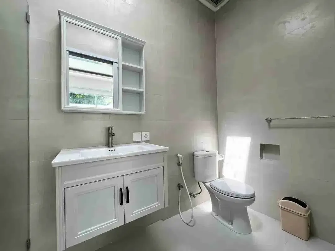 Villa Cozy Furnish area Pantai Balangan - Image 9 of 10
