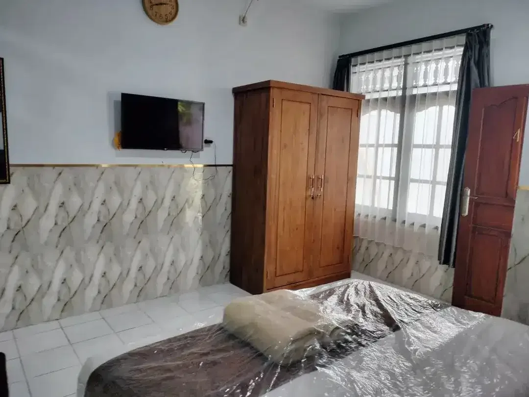 Guest House Strategis Sanur Denpasar – Potensi Income Tinggi Dekat Pantai & Kampus - Image 4 of 10