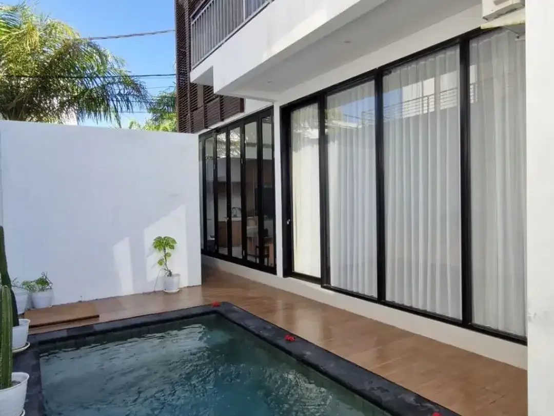FOR RENT – MODERN PRIVATE VILLA IN NUSA DUA - Image 1 of 10