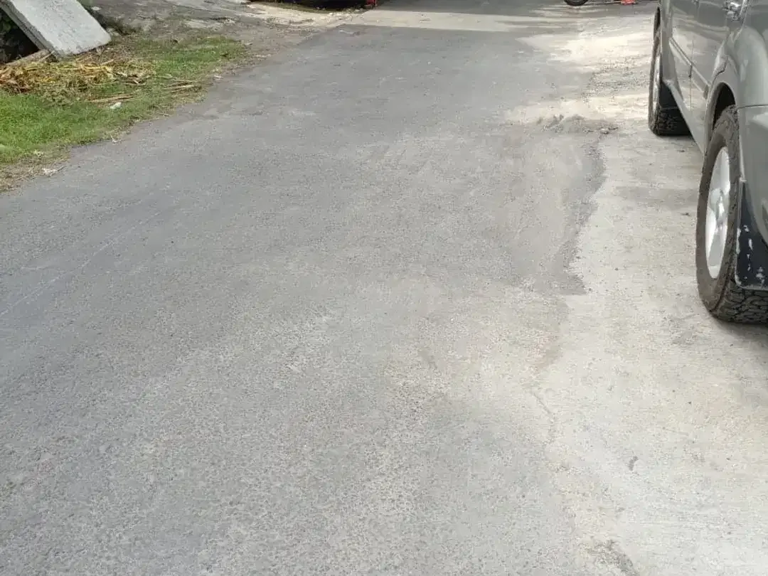 Dijual rumah terawat nyaman dan aman 2 lantai dekat gunung catur dan kebo iwa posisi hook lokasi gatsu barat denpasar - Image 6 of 9
