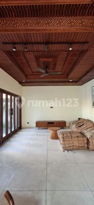 Disewakan Villa 3+1 Bedroom di Umalas Bali - Image 3 of 4