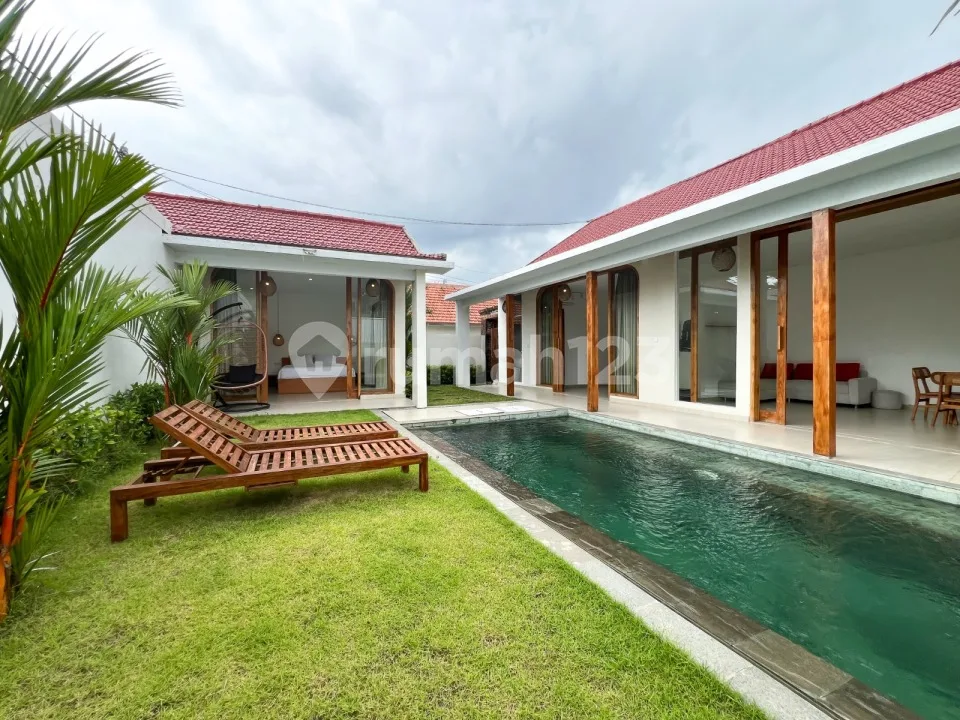 Big Garden Villa 2 Bedrooms Cemagi - Image 2 of 4