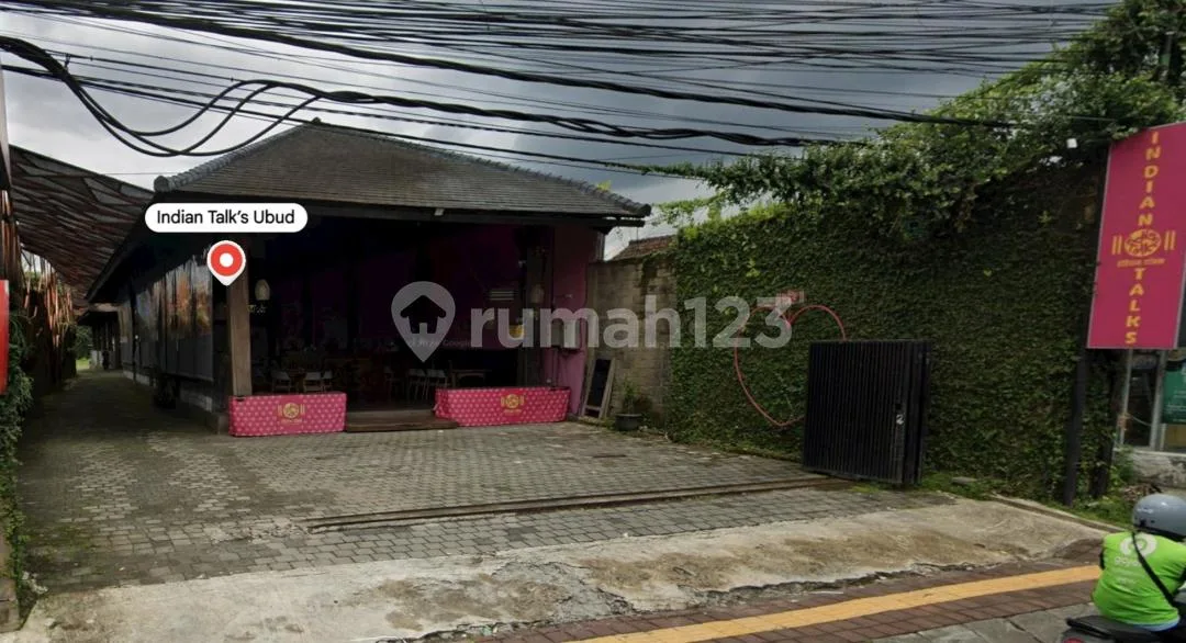 Di Jual Tanah Bonus Bangunan di Central Ubud - Image 1 of 4