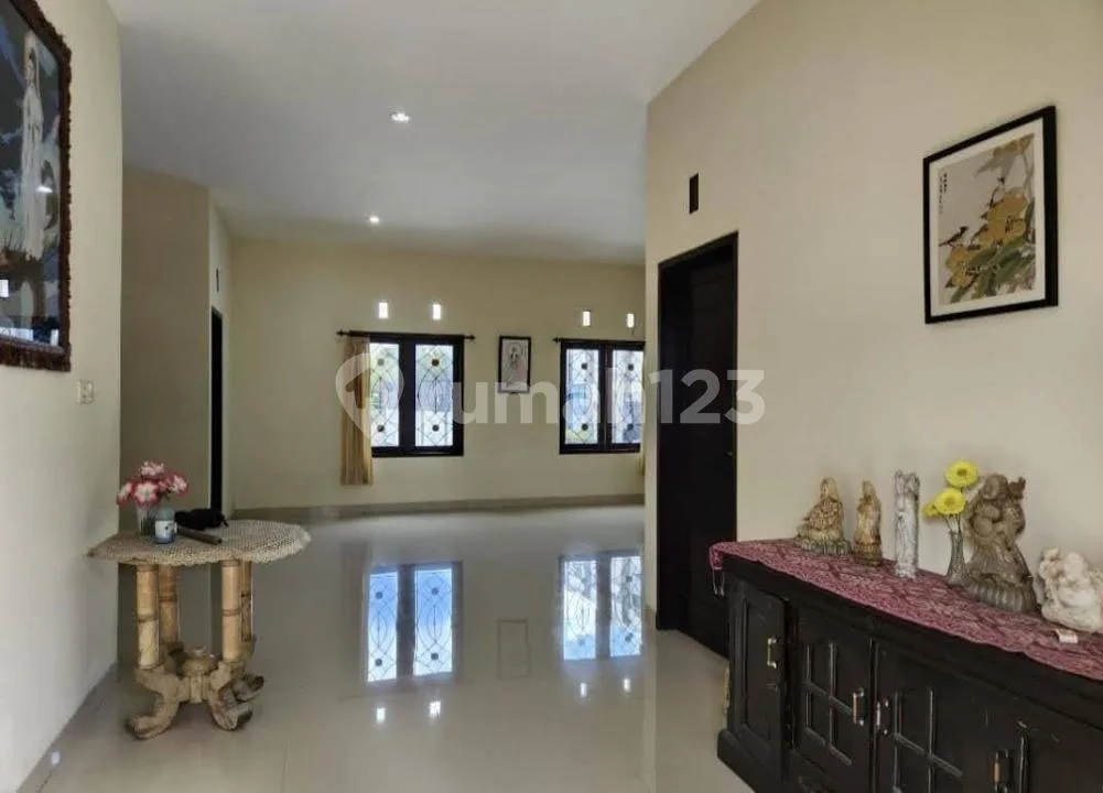 Rumah 2 Lantai - Muding Indah, Gatot Subroto Barat, Bali - Image 2 of 4