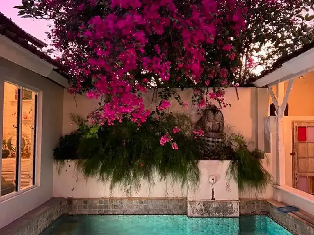 Charming 2Br Villa In Prime Seminyak Walking Distance To Restaurants & Attractions - Image 7 of 10