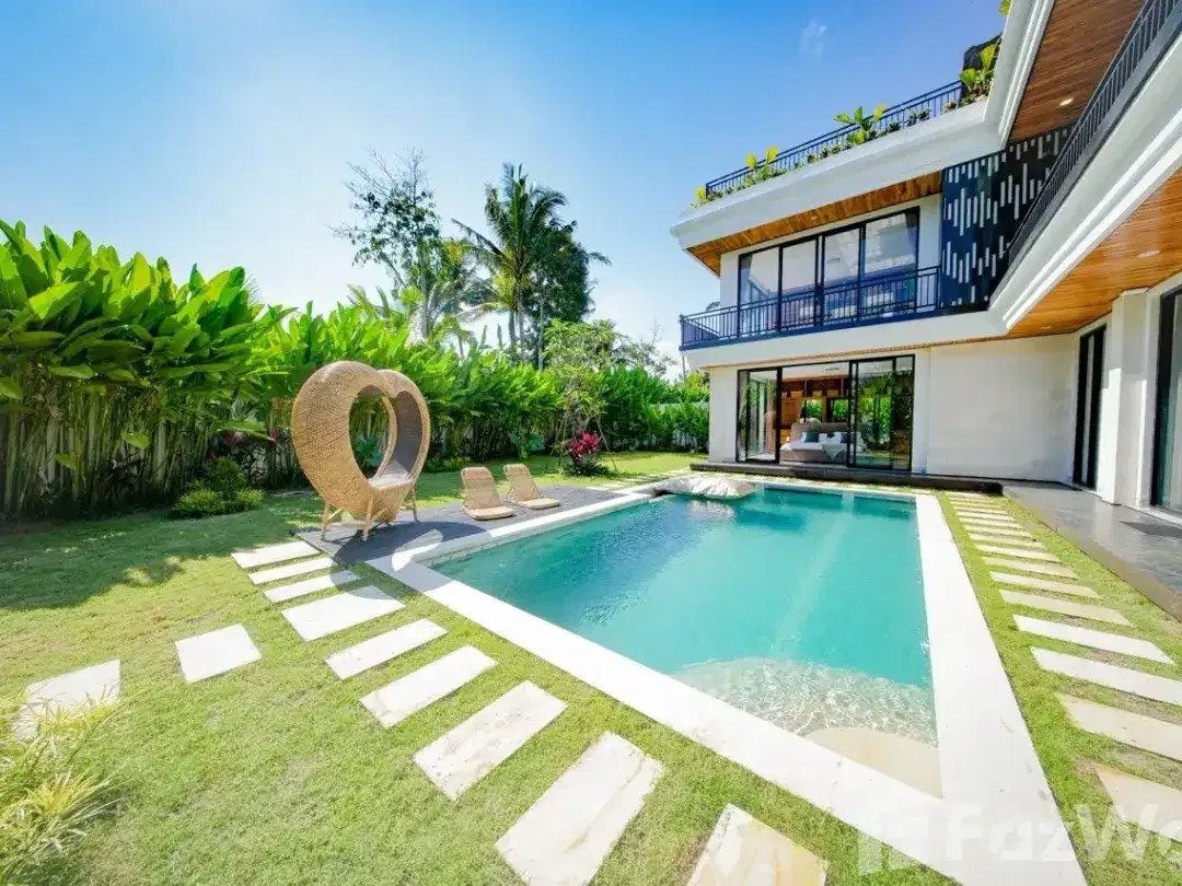 5 Bedroom Villa for sale in Tampak Siring, Bali - Image 2 of 10
