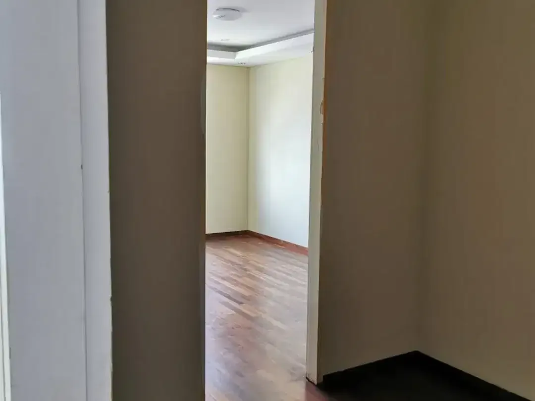 RUKO 3 LANTAI MODERN DIJUAL & DISEWAKAN – AREA IMAM BONJOL - Image 9 of 10