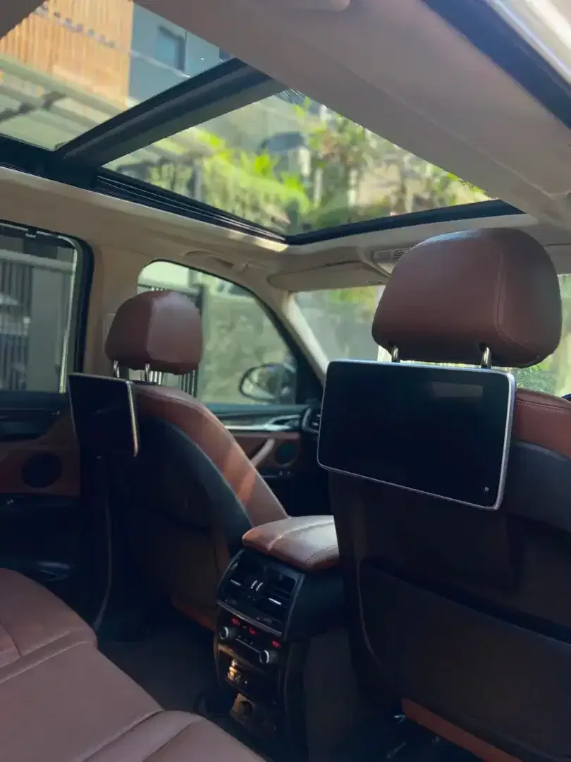BMW X5 2017 Bensin - Image 7 of 10