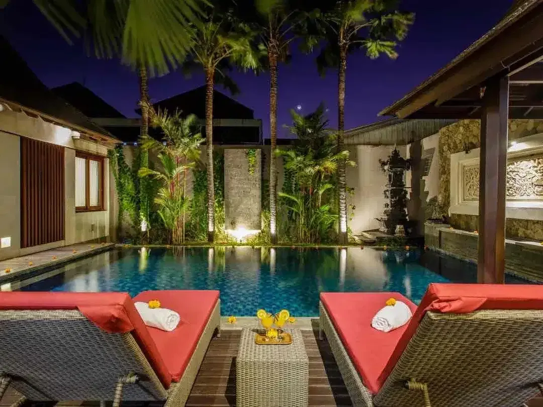 Dijual Luxury Villa 1 Lantai - Jl. Tukad Badung Renon Denpasar Selatan - Image 2 of 6