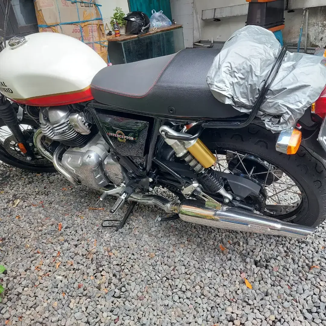 Royal Enfield interceptor 650 - Image 3 of 5