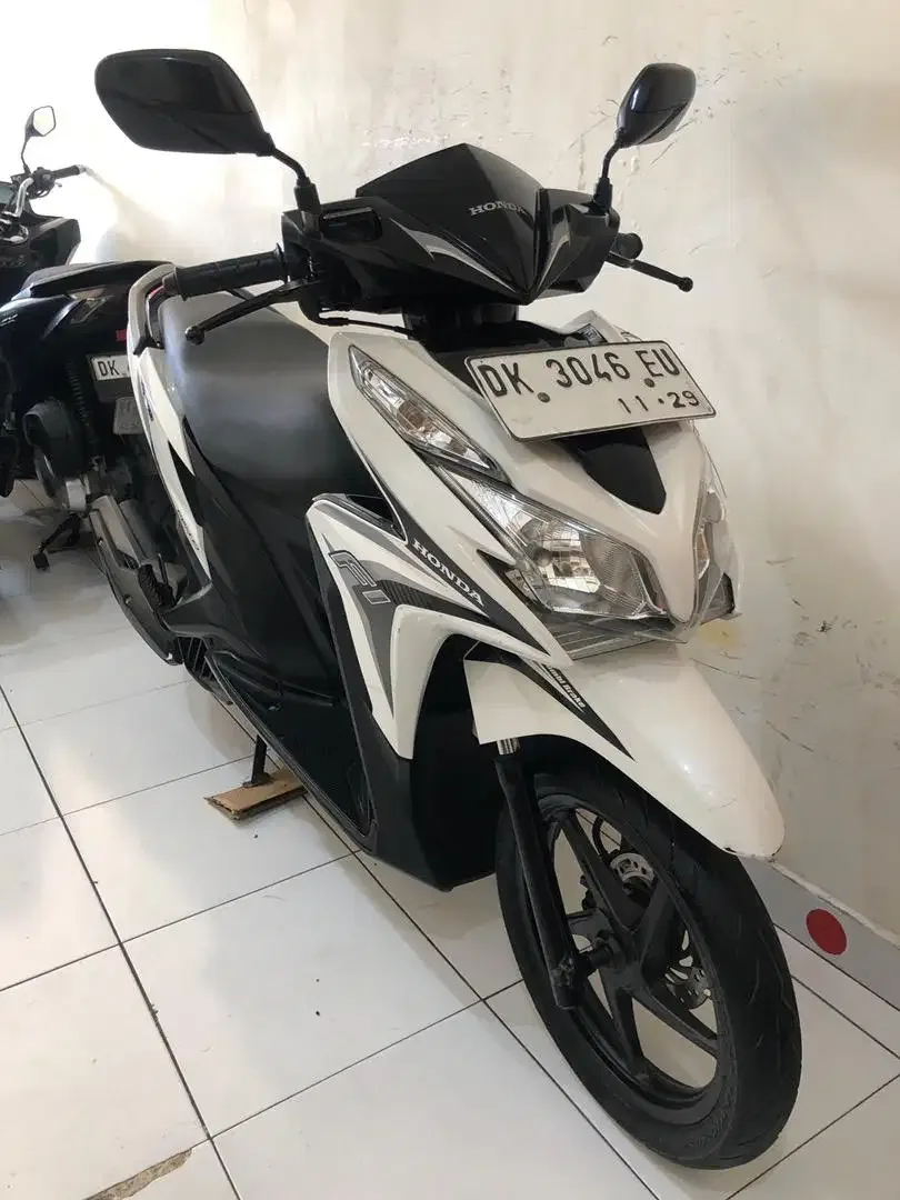 Honda Vario 125 Th.2014 hitam putih!! - Image 2 of 10