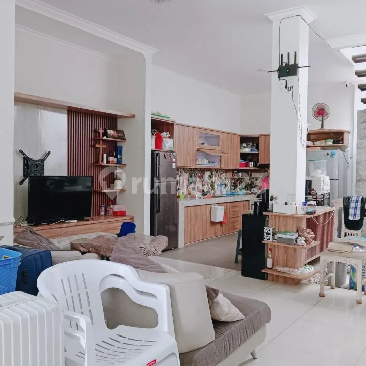 Premium Home For Sale In Cluster Puri Gading, Fully Furnished, Ready To Move In - Image 3 of 4
