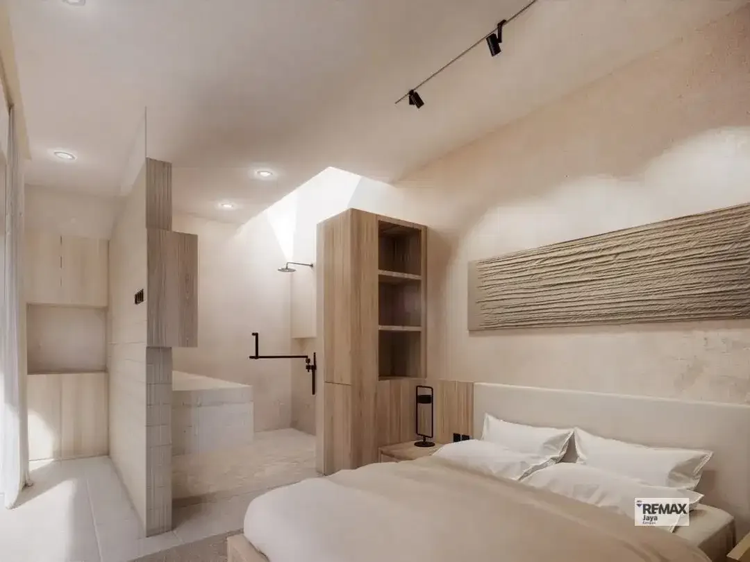 Luxury Tropical Villa With 28-Year Leasehold In Berawa - Image 5 of 7