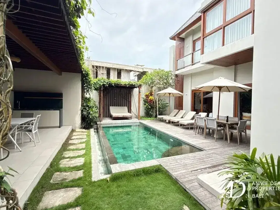 FREEHOLD | MODERN 4-BEDROOM VILLA IN BUMBAK - UMALAS - Image 2 of 7