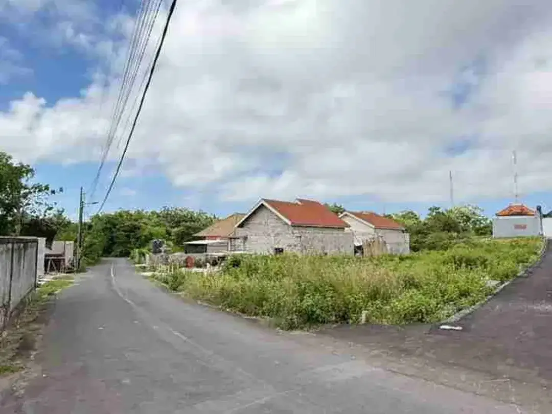 Dijual Tanah 300m² Posisi Hook Dekat Pantai Pandawa Bali - Image 4 of 8