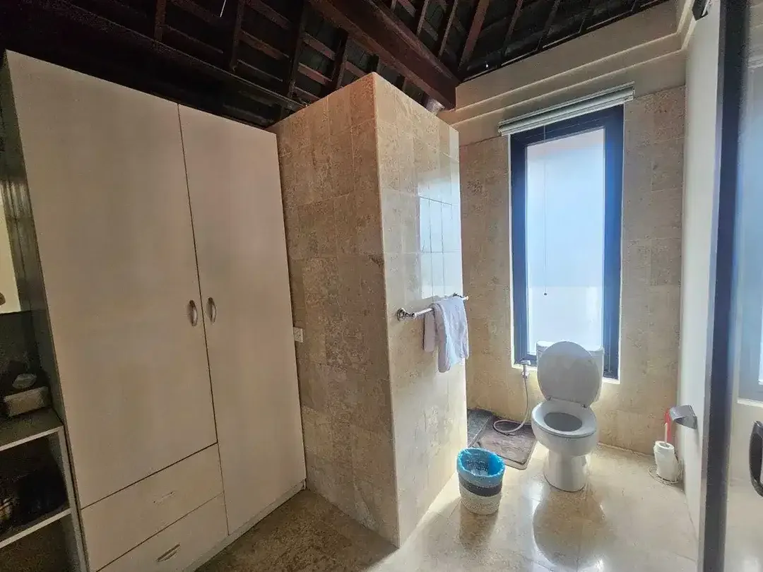 Dijual/disewakan villa lantai 2 lokasi umalas kerobokan - Image 5 of 10