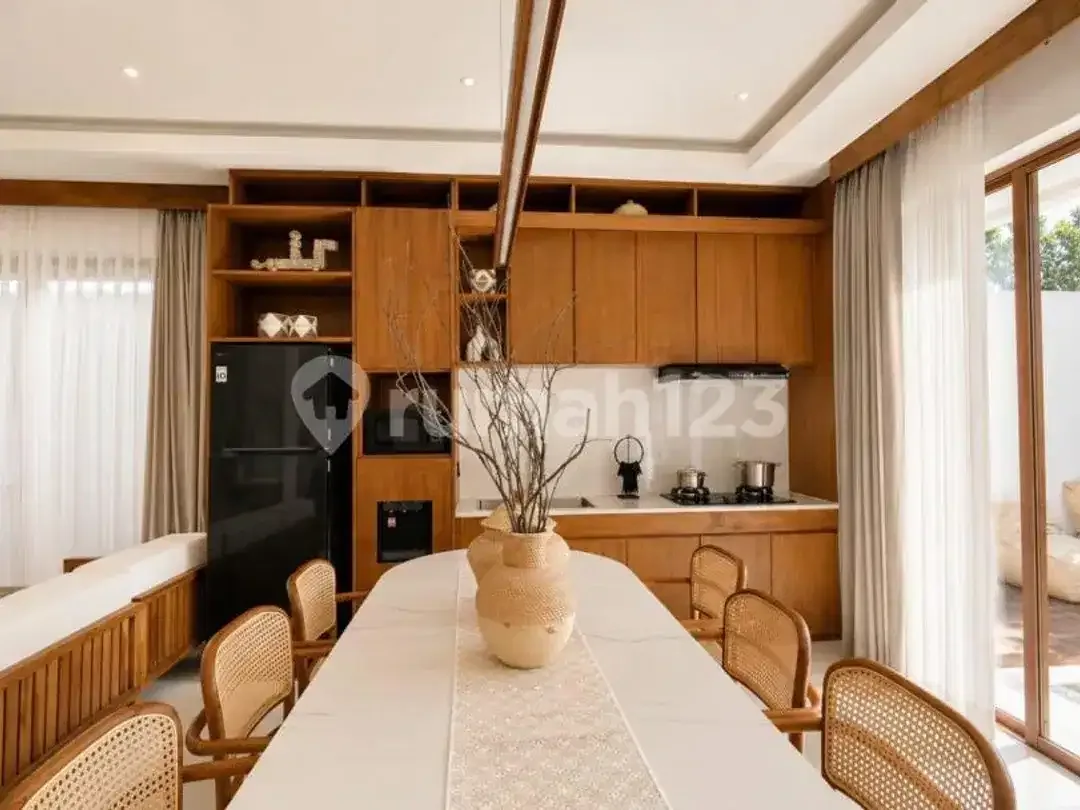 Villa Modern Tropical Luxury 4Br Full Furnish Private Pool Sanur Denpasar Selatan, Freehold/Leasehold 50 Tahun, Rp 4,7 Miliar - Image 4 of 10