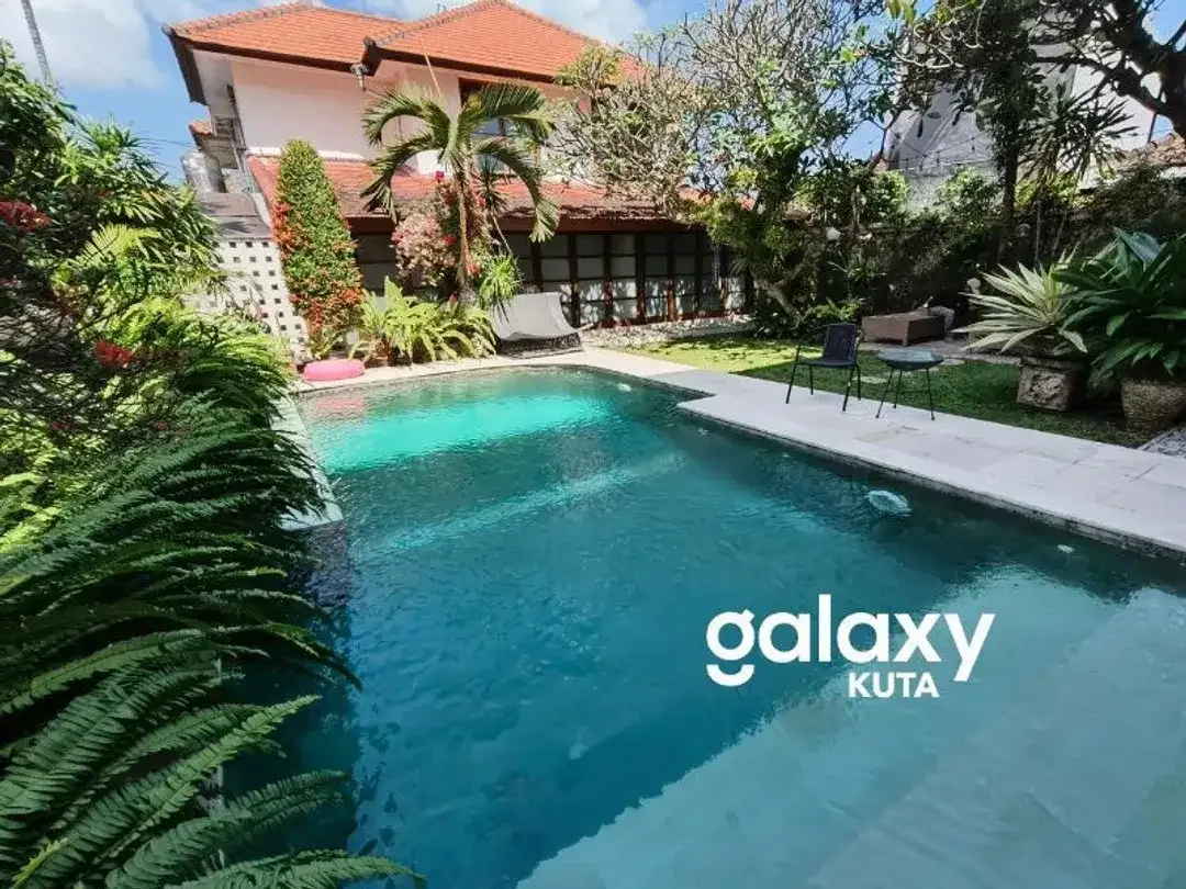 DISEWAKAN VILLA CANTIK DI PETITENGET DEKAT PANTAI BATU BELIG BADUNG - Image 2 of 10