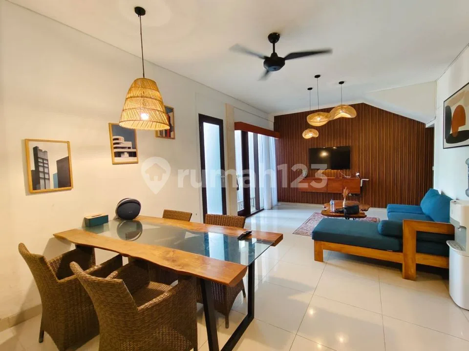 Disewakan Villa 2Br Private Pool Rice Field View di Bumbak Umalas Bali H - Image 2 of 4