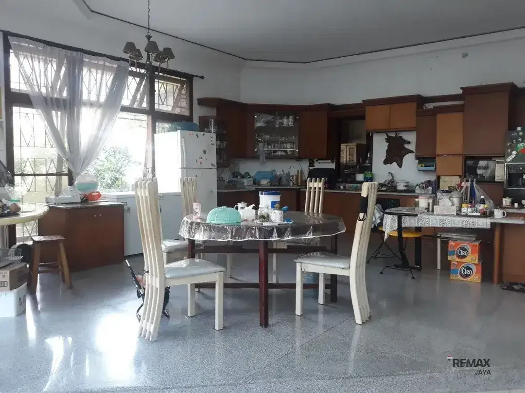 Rumah Mewah 7 Kamar Tidur Dijual, di Bedahulu, Denpasar Utara Area - Image 5 of 8