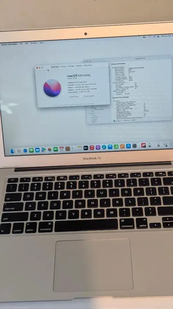 MACBOOK AIR 2017 8/256GB - Image 2 of 7
