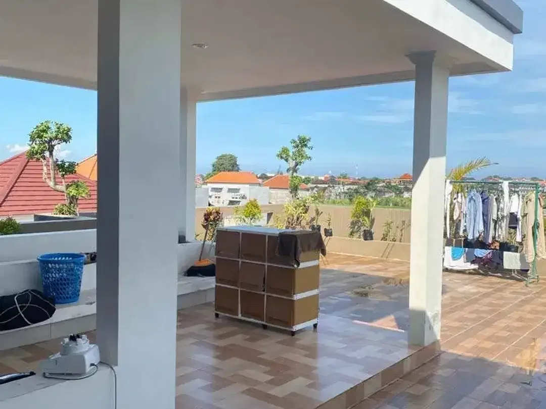 Dijual Rumah Lantai 3 Semi Villa Pemogan dengan Pool - Area Mutiara Indah Pemogan - Image 8 of 9